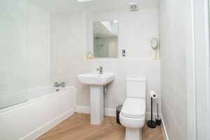 BATHROOM- click for photo gallery